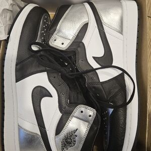 Womens Air Jordan 1 High OG Black and Silver Sneakers Size 14.5